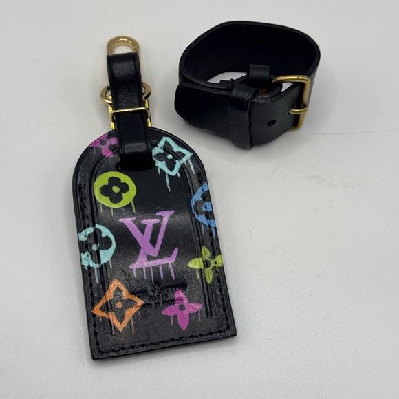 SOLD IN STORE-Louis Vuitton luggage tag with Poinette custom painted. - Picture 2 of 5